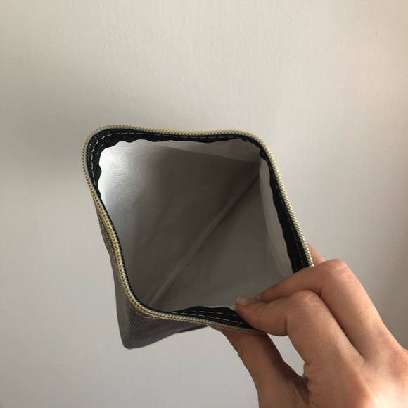 Triangle Wristlet - Picture 3 of 3